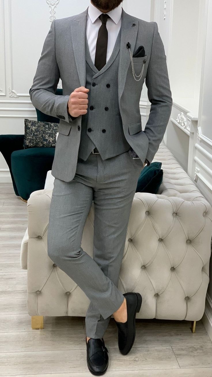 Bespoke Daily Virginia Gray Slim Fit Peak